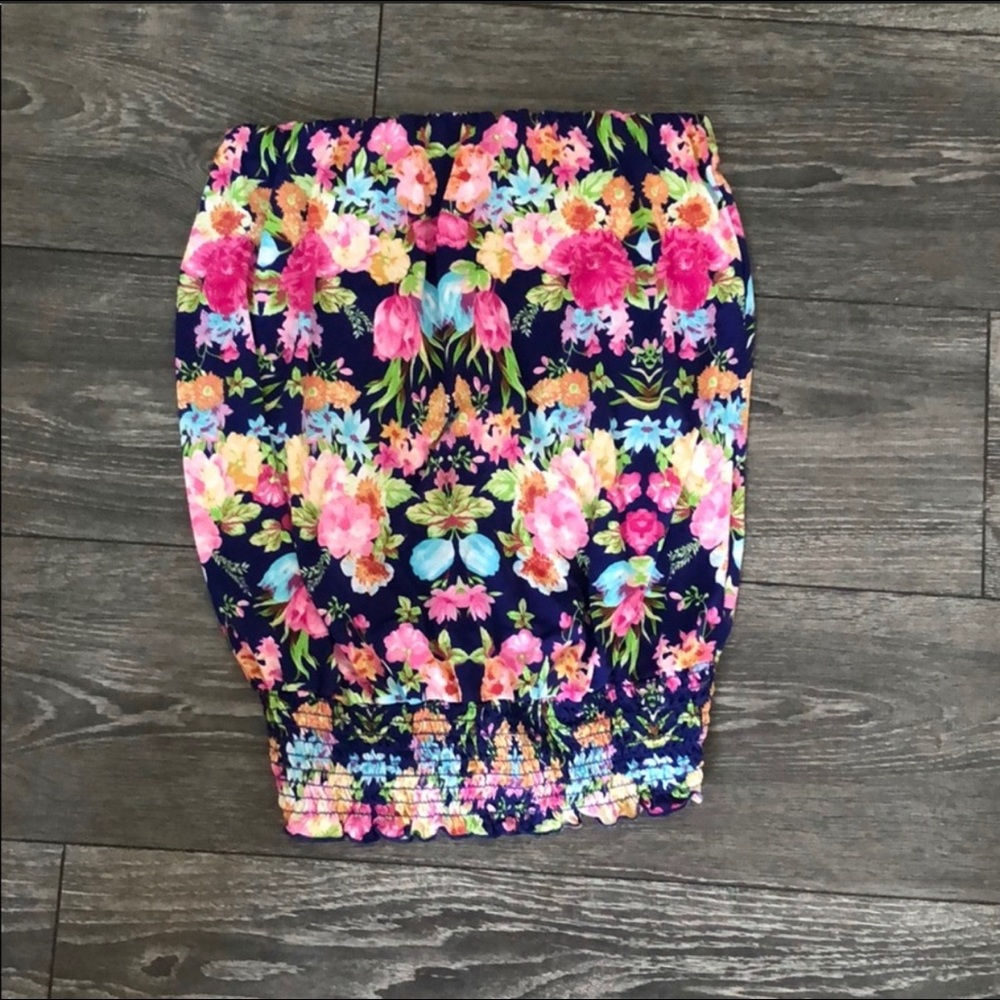 Veronica M strapless top